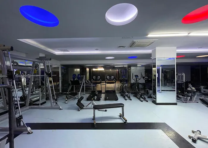 Apartament Sa Apartments! 2bd Flat 200m To The