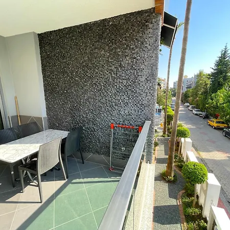 Appartamento Sa Apartments! 2bd Flat 200m To The *