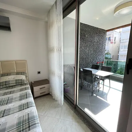 Sa Apartments! 2bd Flat 200m To The * Аланія