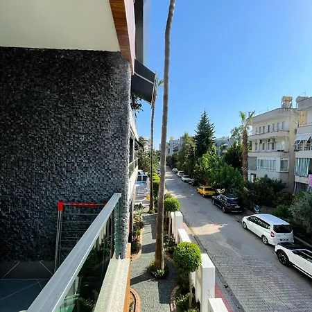Апартаменти Sa Apartments! 2bd Flat 200m To The *