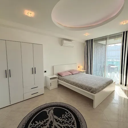 Sa Apartments! 2bd Flat 200m To The 아파트