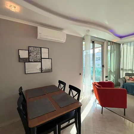 Sa Apartments! 2bd Flat 200m To The 아파트