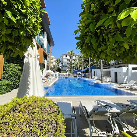 Sa Apartments! 2bd Flat 200m To The * アランヤ
