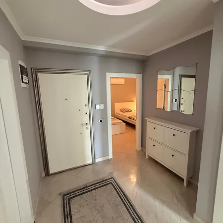 Sa Apartments! 2bd Flat 200m To The Apartment *